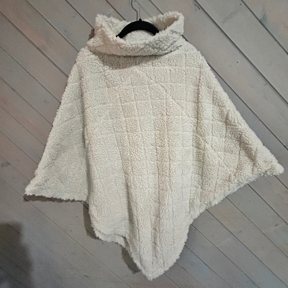 Johnston & Murphy Sherpa reversible  Poncho Cowl Neck Pullover Sweater Top Comfy - Picture 1 of 4